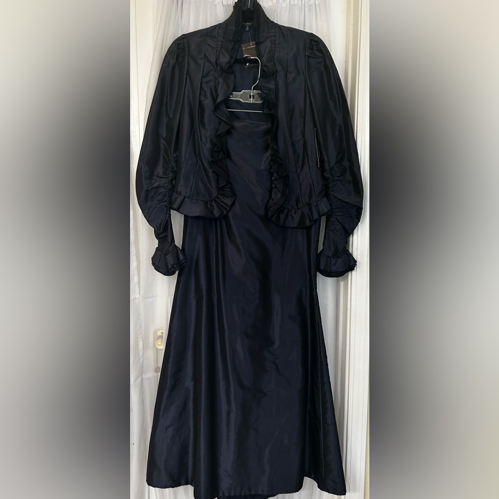 NWT Carmen Marc Valvo Formal Navy Skirt & Jacket Set Size 2